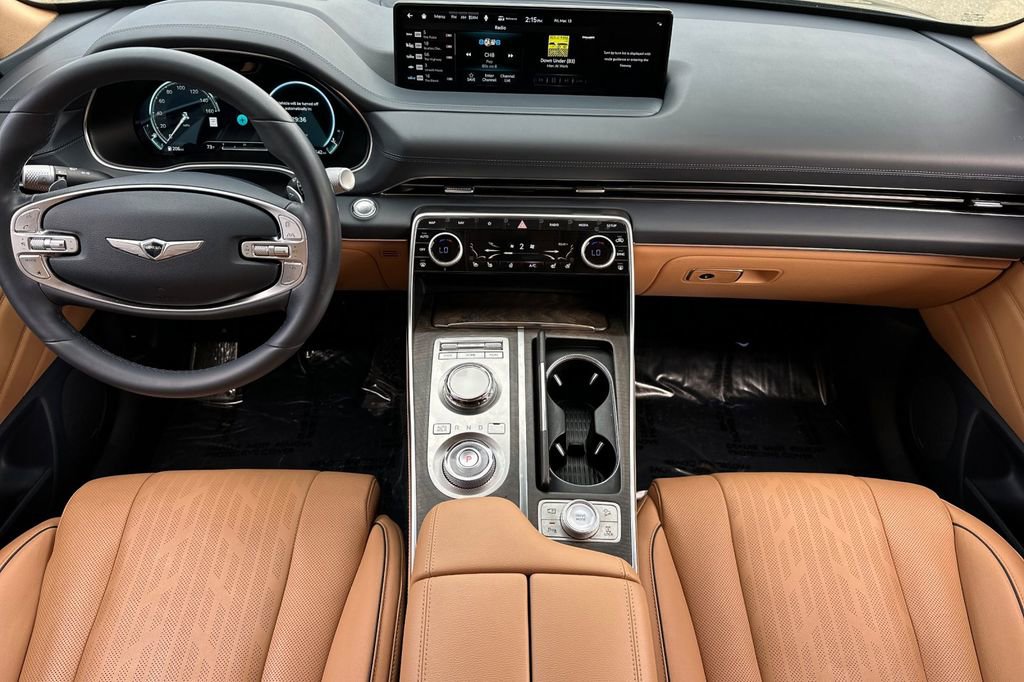 Used 2023 Genesis GV80 2.5T w/ Prestige 20" Package image 15