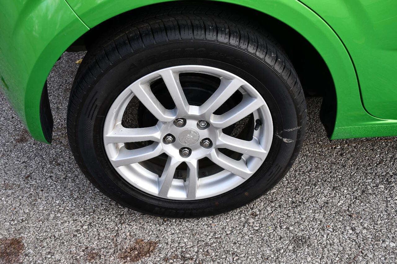 Used 2014 Chevrolet Sonic LT w/ LT Spring Promotional Package image 36