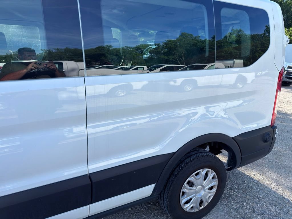 Used 2024 Ford Transit 350 XLT RWD image 10