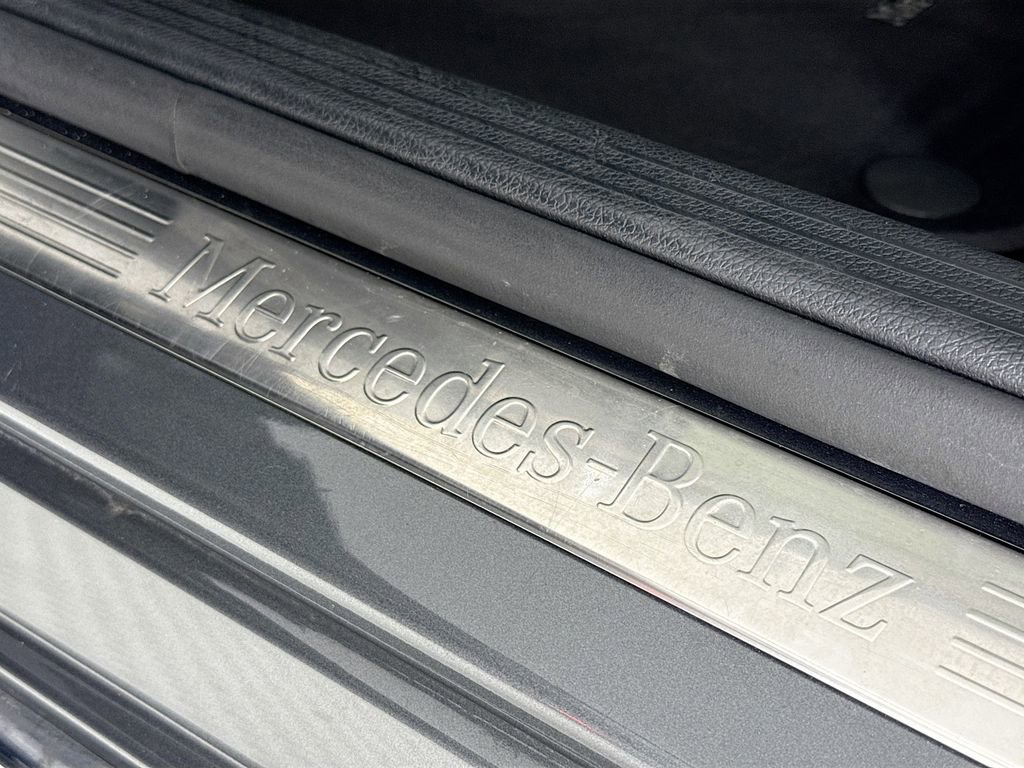 Used 2018 Mercedes-Benz C 300 Sedan image 18
