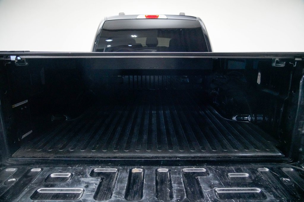 Used 2022 Ford F150 XLT w/ Equipment Group 302A High image 11