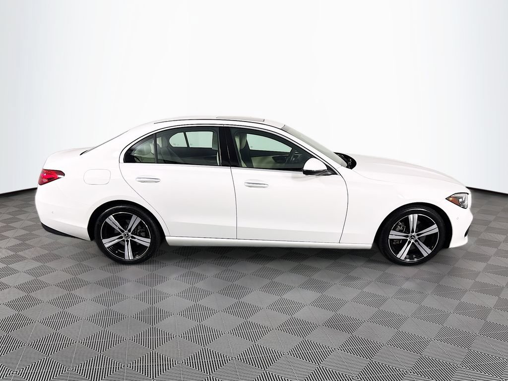 Used 2025 Mercedes-Benz C 300 Sedan image 8