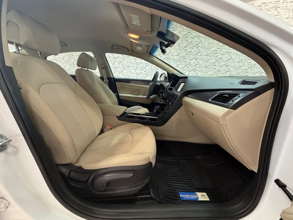Used 2016 Hyundai Sonata Sport w/ Cargo Package image 9