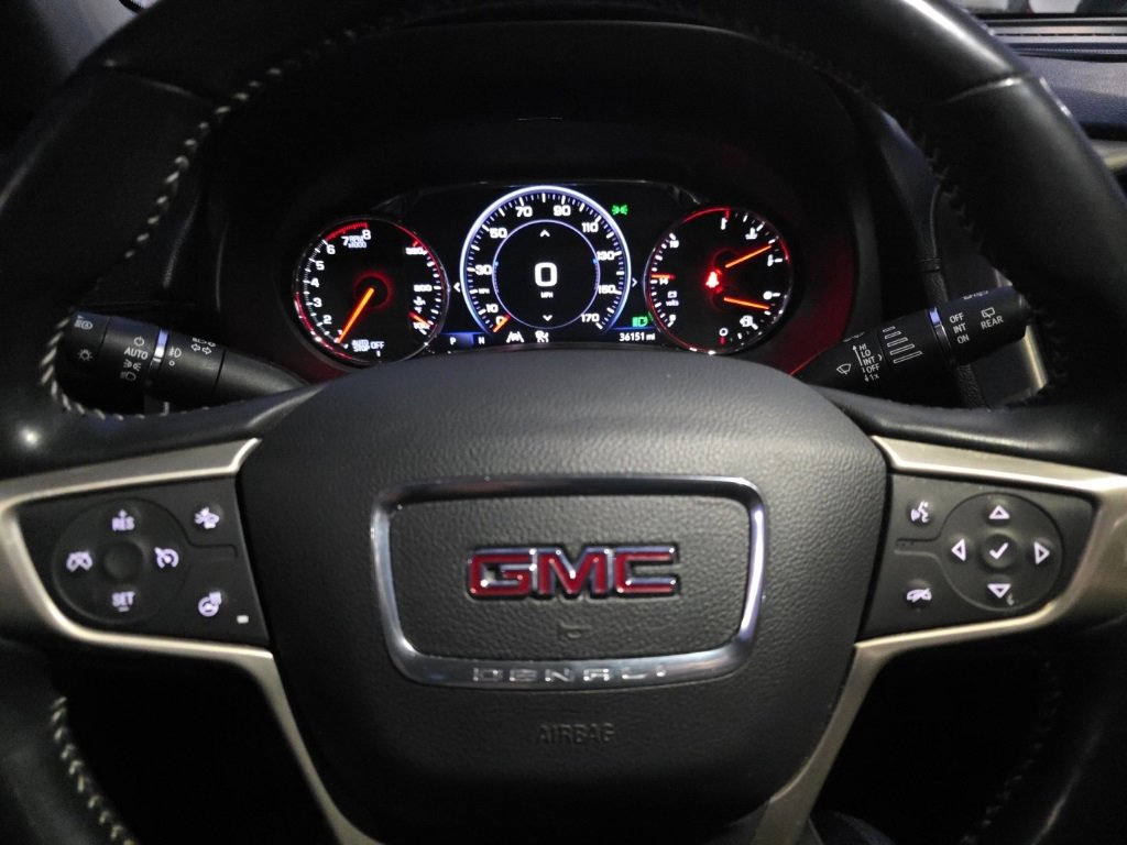Used 2022 GMC Terrain Denali image 12