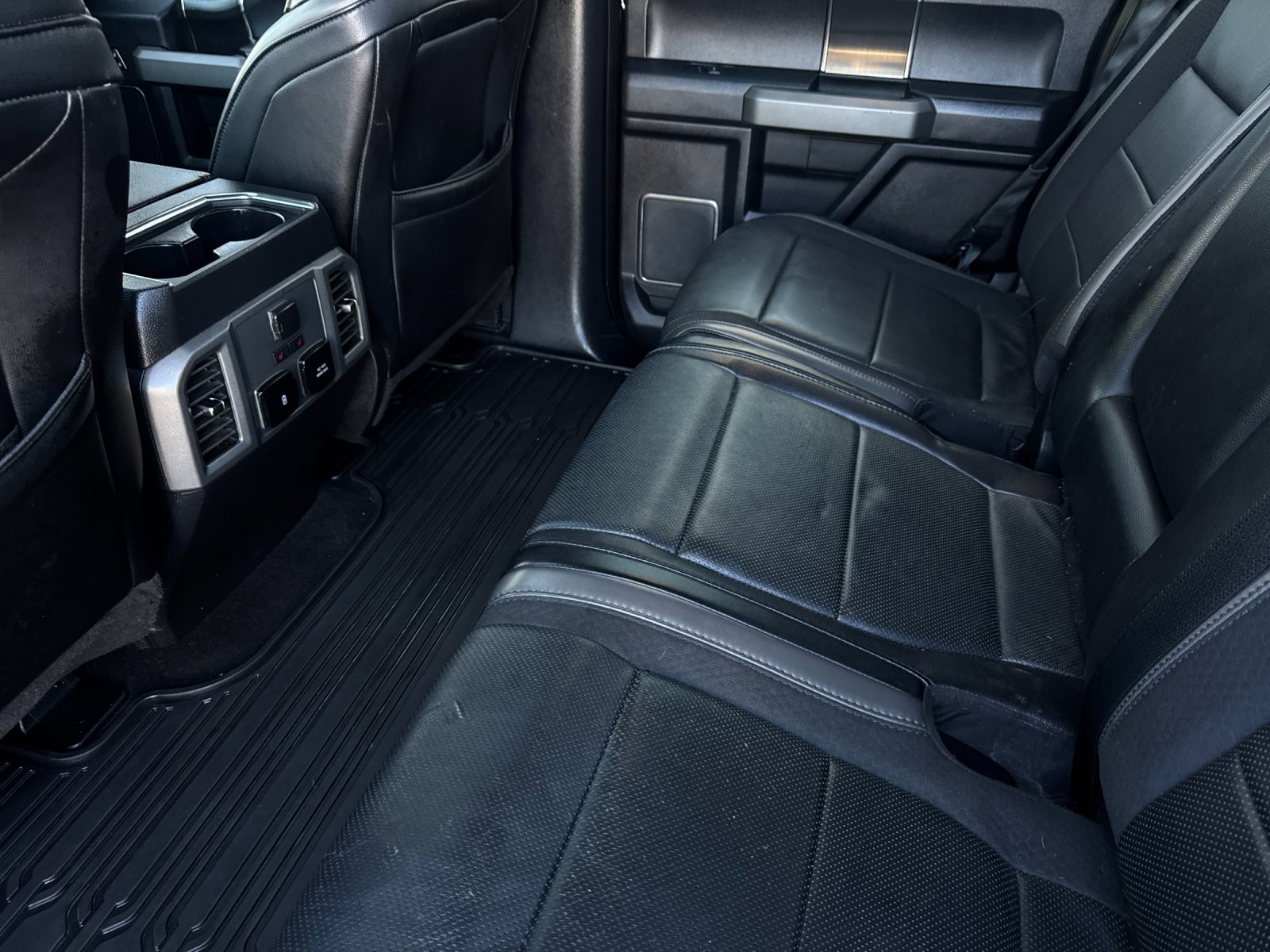 Used 2020 Ford F150 Raptor w/ Equipment Group 802A Luxury image 11