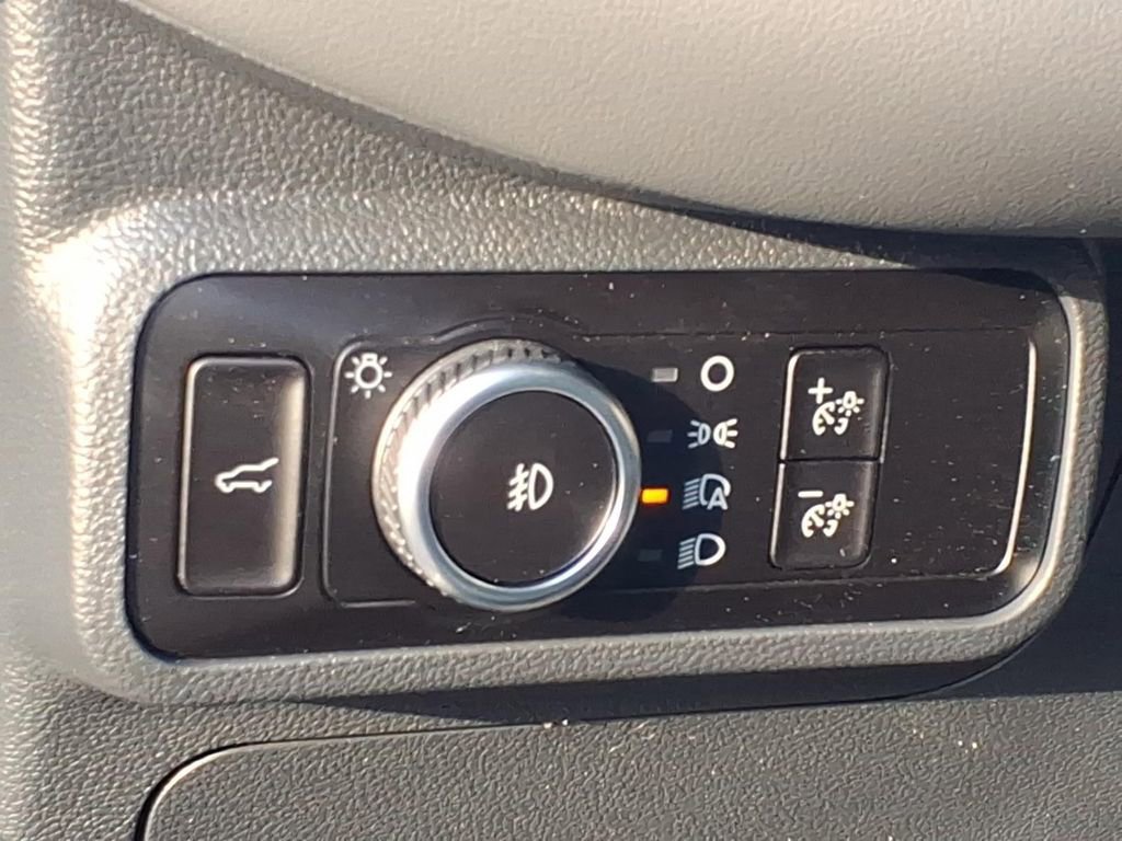 New 2026 Ford Explorer Active image 18