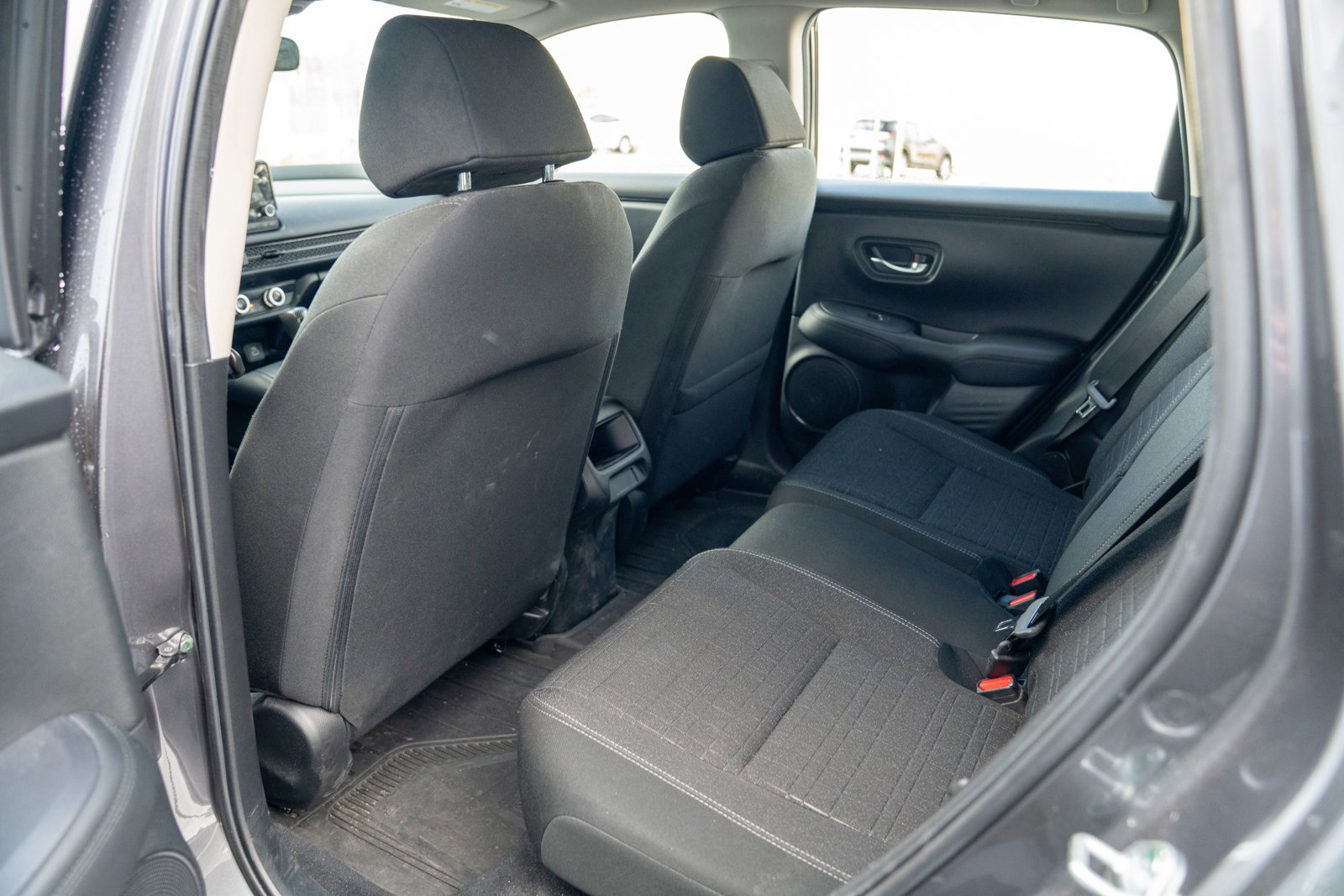 Used 2024 Honda HR-V LX image 19