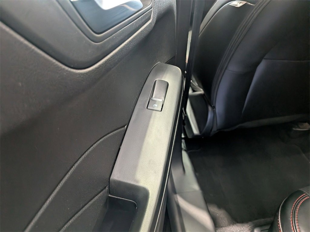 Used 2025 Ford Escape ST-Line image 19