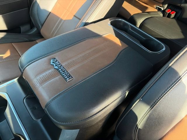 Used 2024 Chevrolet Silverado 2500 High Country w/ High Country Premium Package AWD/4WD image 29