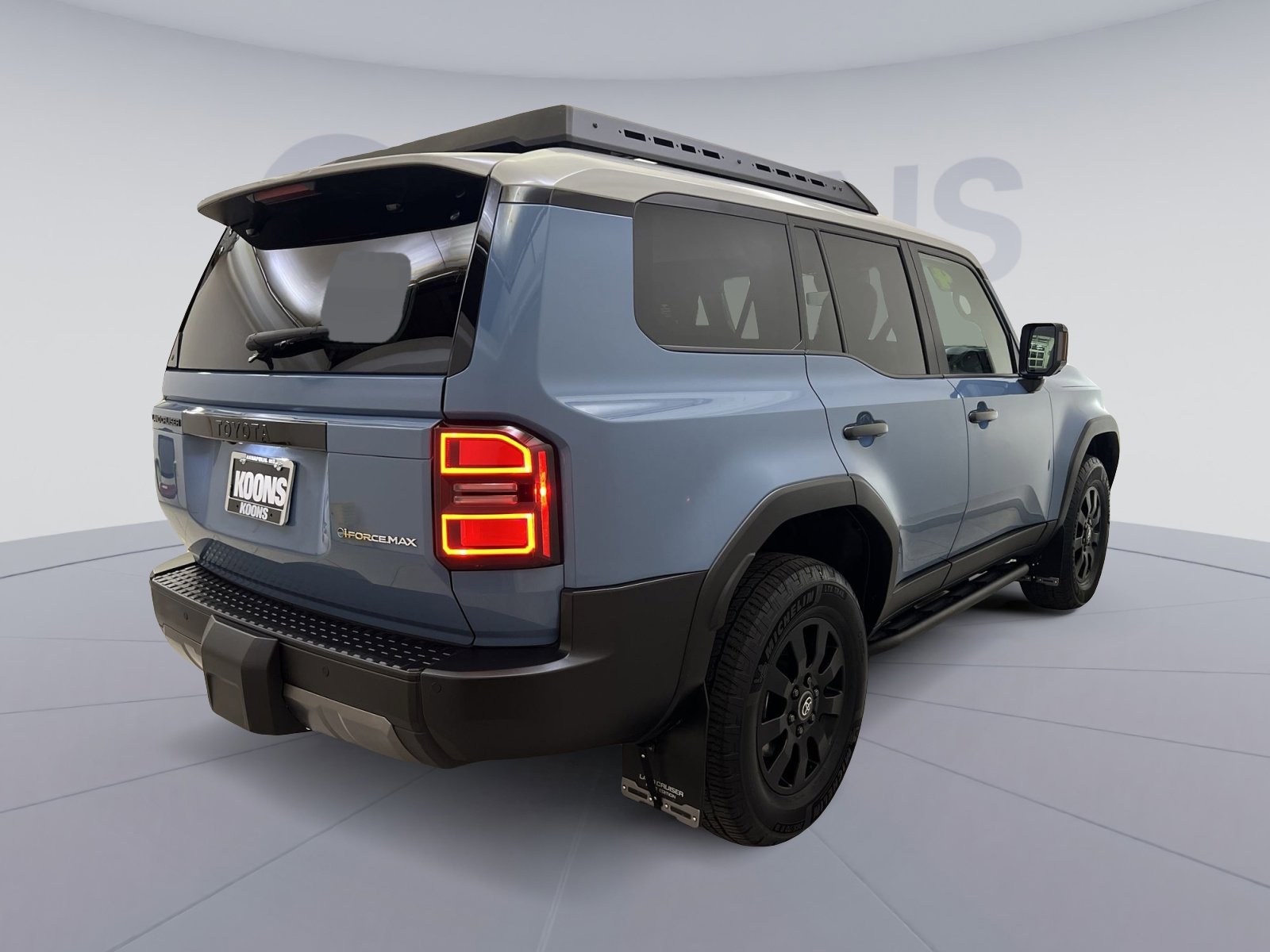 Used 2024 Toyota Land Cruiser image 5