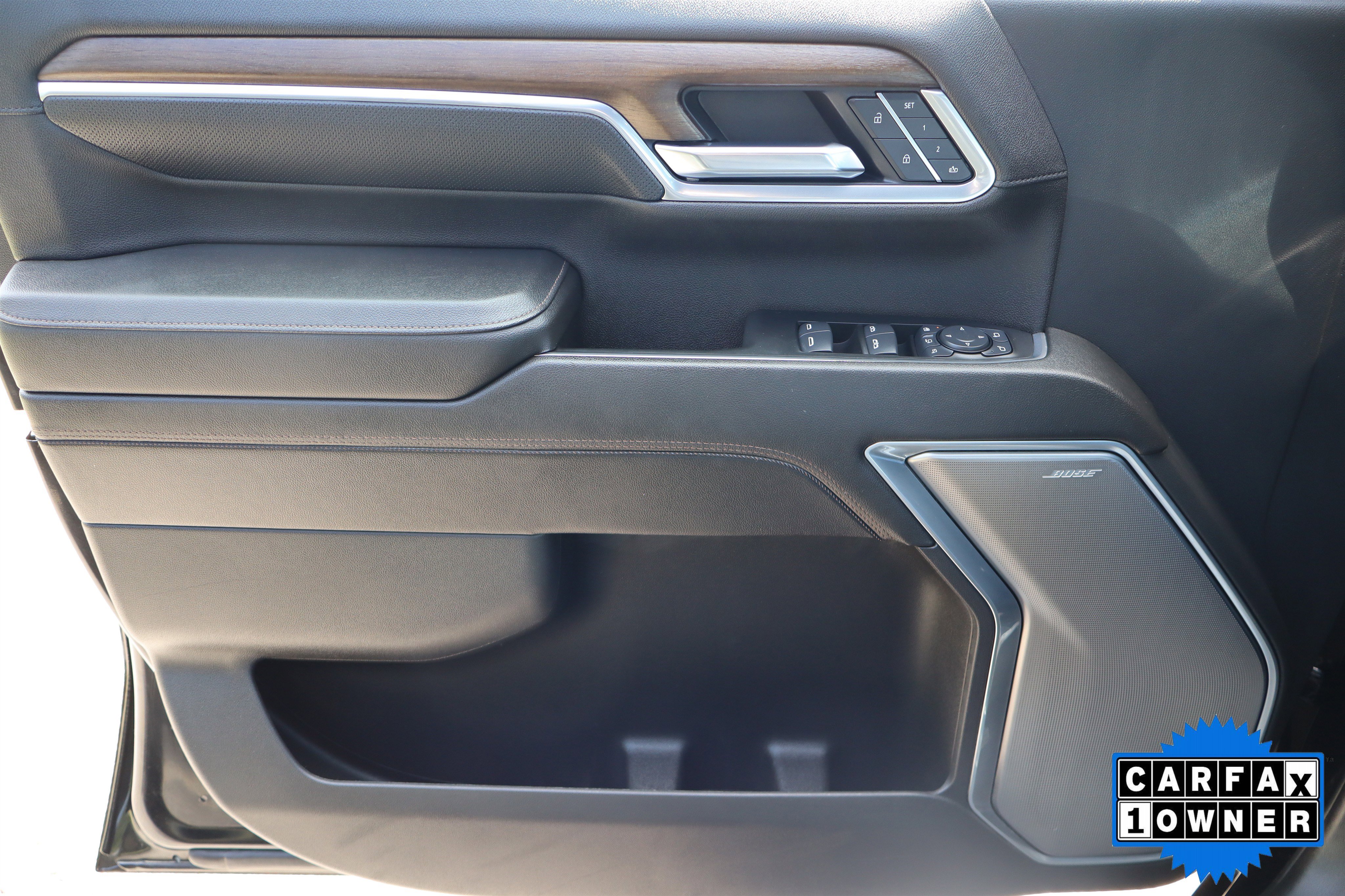 Used 2025 Chevrolet Silverado 2500 High Country w/ Technology Package image 34