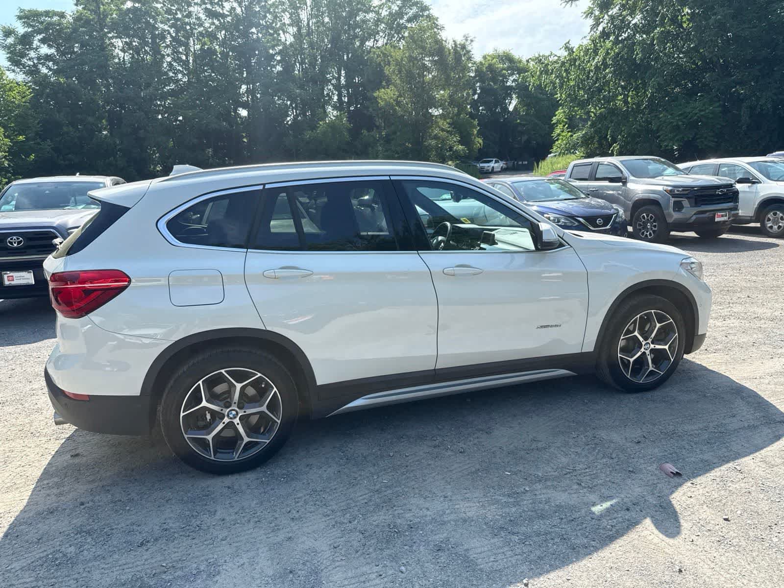 Used 2016 BMW X1 xDrive28i AWD/4WD image 12