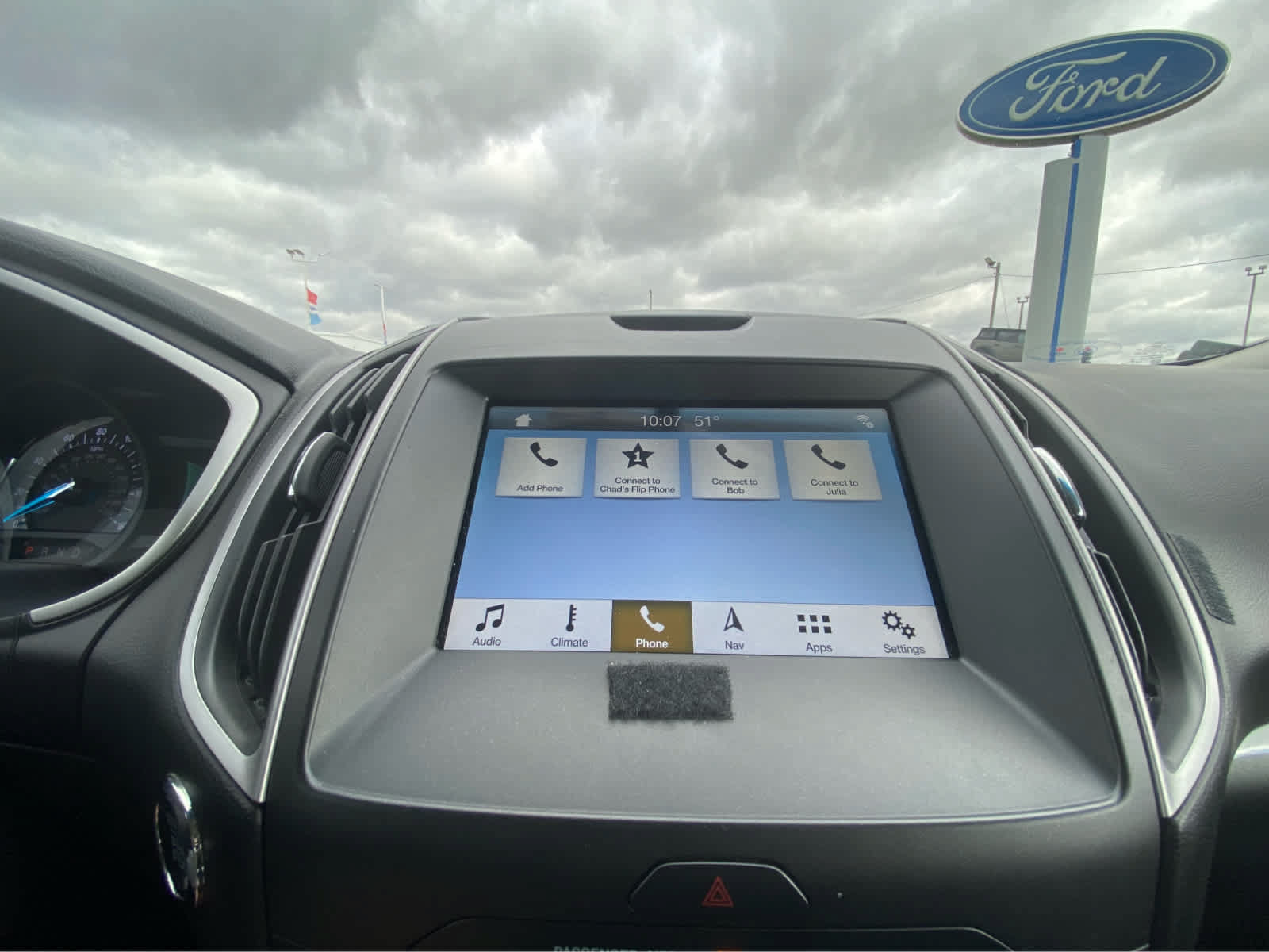 Used 2018 Ford Edge SEL w/ Equipment Group 201A AWD/4WD image 32
