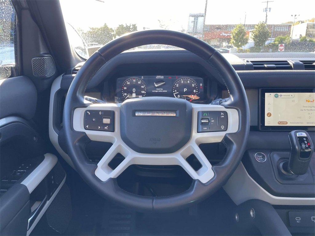Used 2023 Land Rover Defender 110 S image 21
