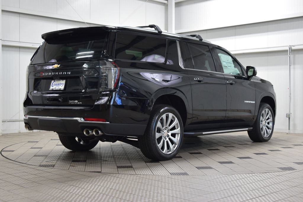 New 2026 Chevrolet Suburban Premier AWD/4WD image 8