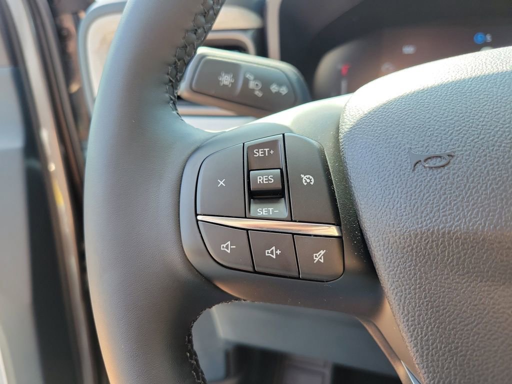 New 2026 Ford Maverick XLT w/ Equipment Group 301A image 18