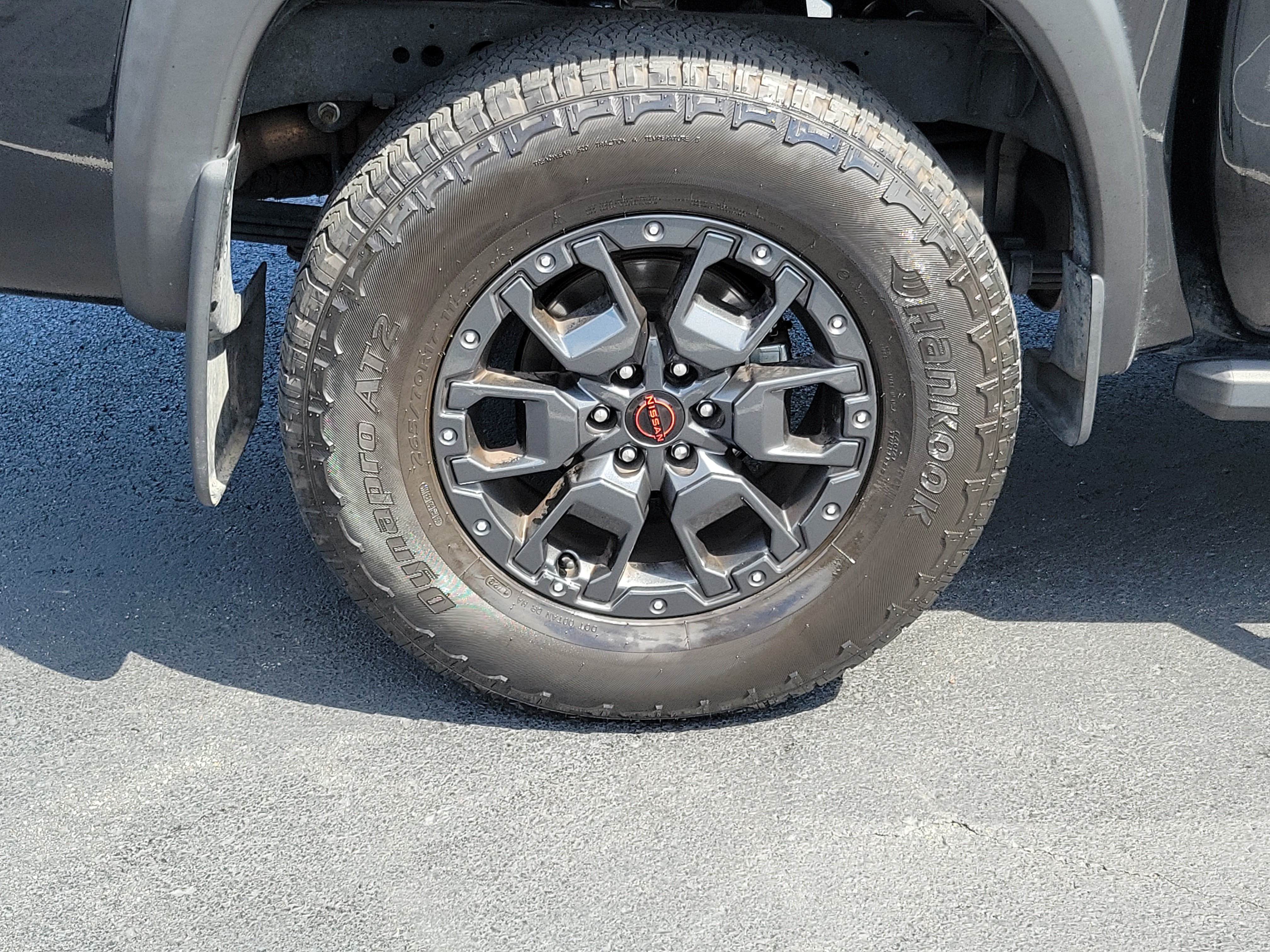 Used 2023 Nissan Frontier PRO-4X w/ Pro-4X Premium Package AWD/4WD image 6