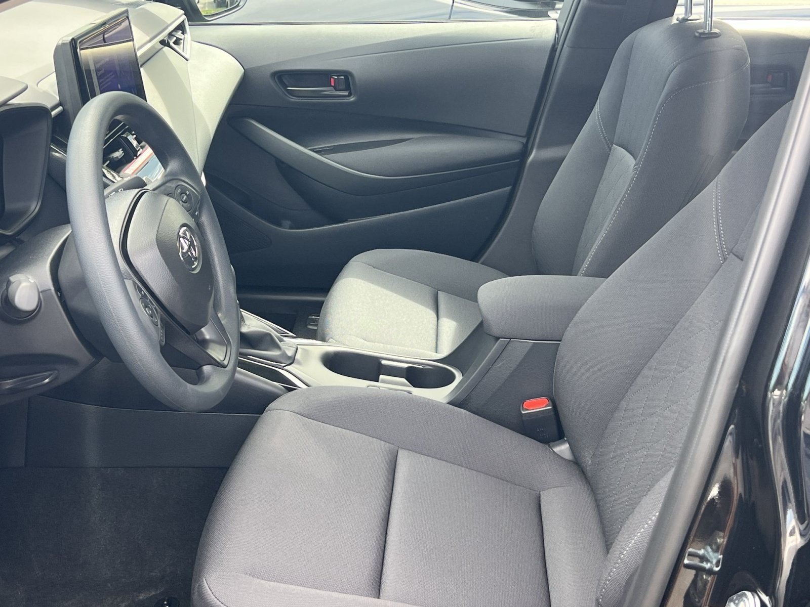 New 2026 Toyota Corolla LE FWD image 7