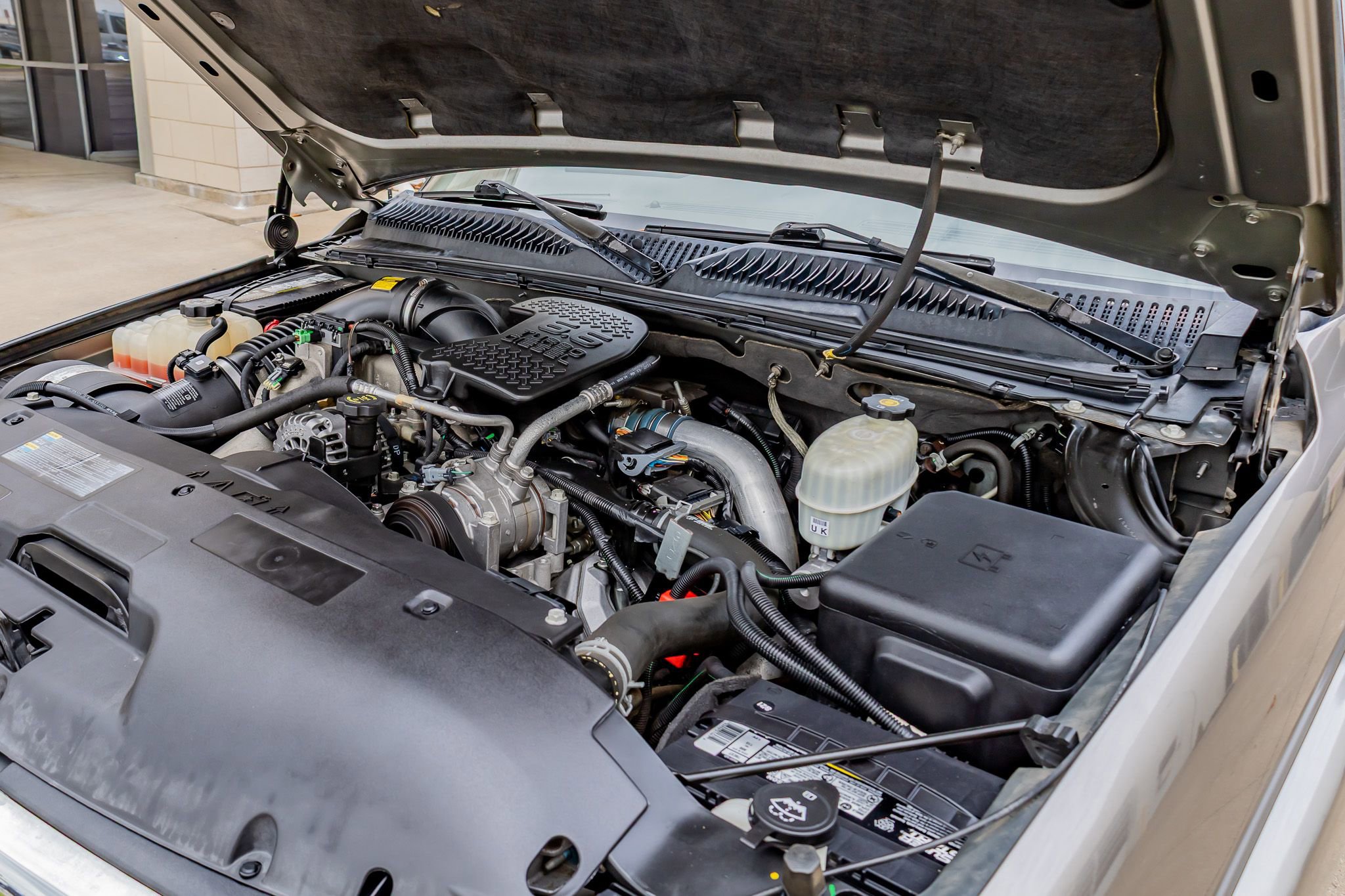 Used 2007 GMC Sierra 3500 SLT w/ Heavy-Duty Power Package image 37