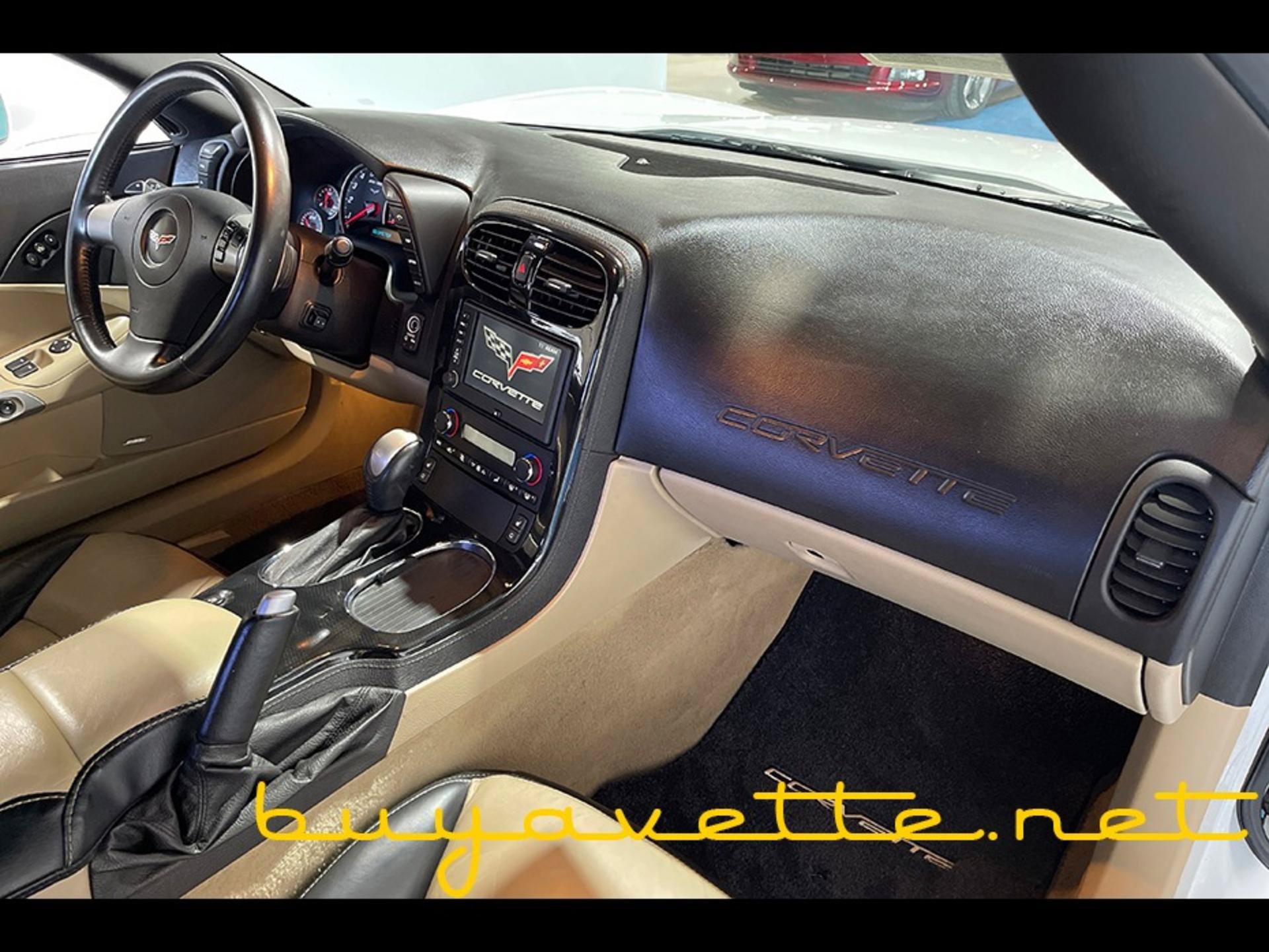 Used 2008 Chevrolet Corvette Coupe w/ Preferred Equipment Group RWD image 14