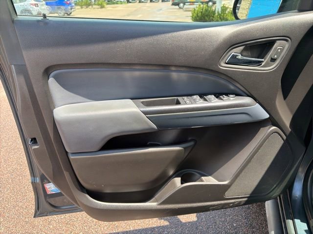 Used 2019 Chevrolet Colorado Z71 RWD image 13