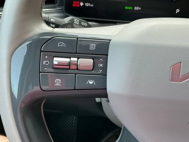 Used 2024 Kia EV9 Land AWD/4WD image 26