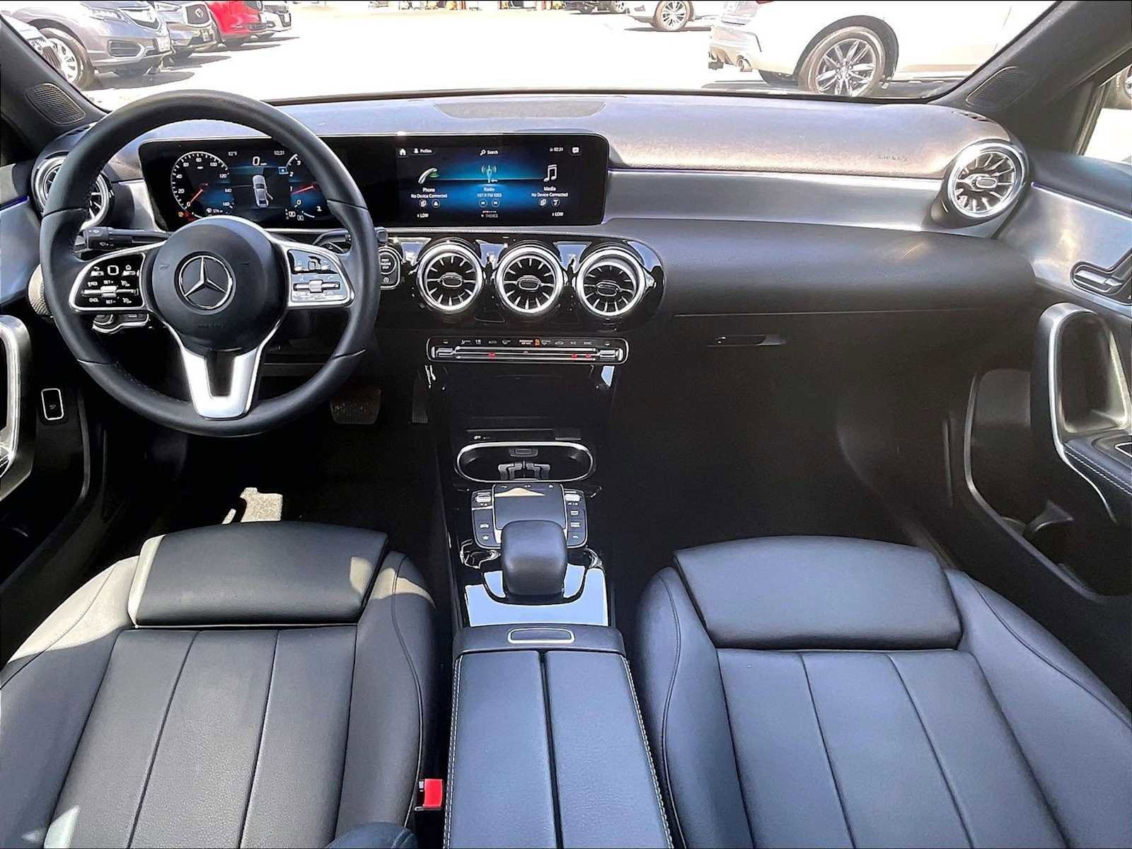 Used 2022 Mercedes-Benz A 220 image 17