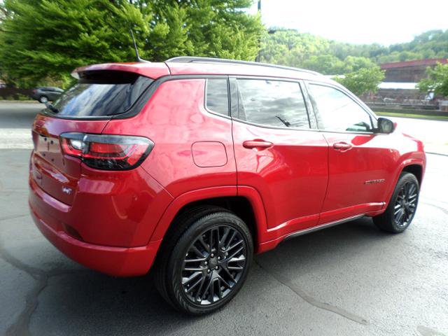 Used 2022 Jeep Compass Limited w/ (RED) Package AWD/4WD image 6