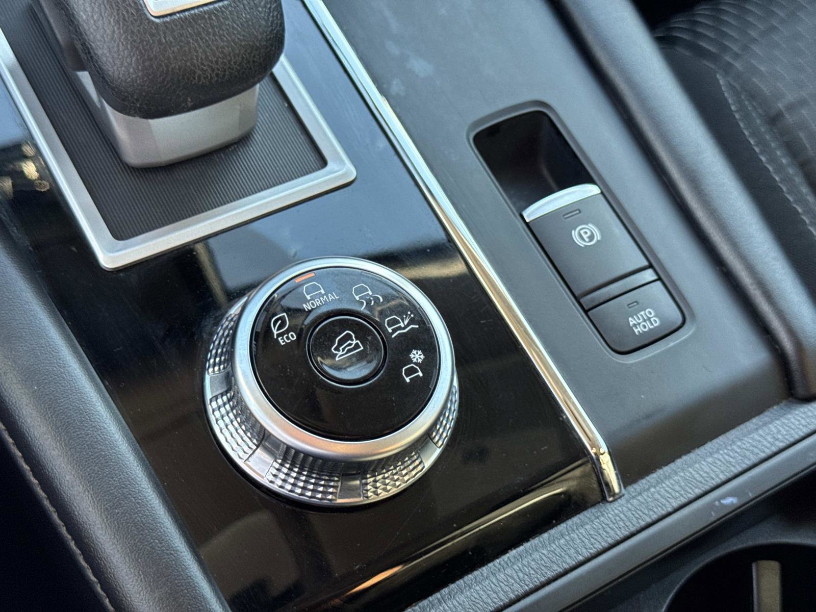 Used 2022 Mitsubishi Outlander ES image 24