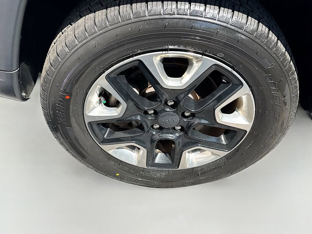 Used 2018 Jeep Compass Trailhawk w/ Leather Interior Group image 26