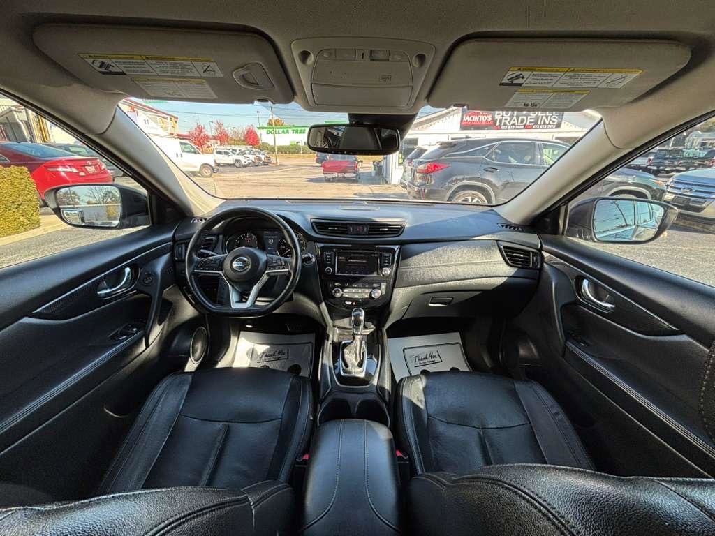 Used 2018 Nissan Rogue SL image 20