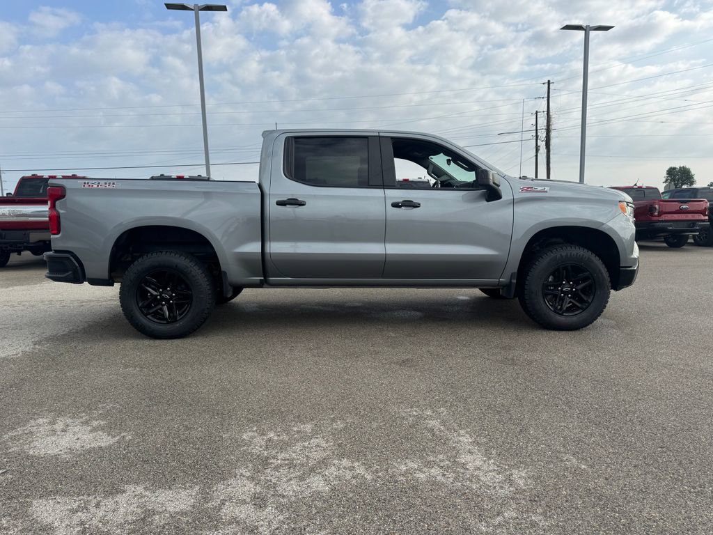 Used 2023 Chevrolet Silverado 1500 LT Trail Boss AWD/4WD image 8