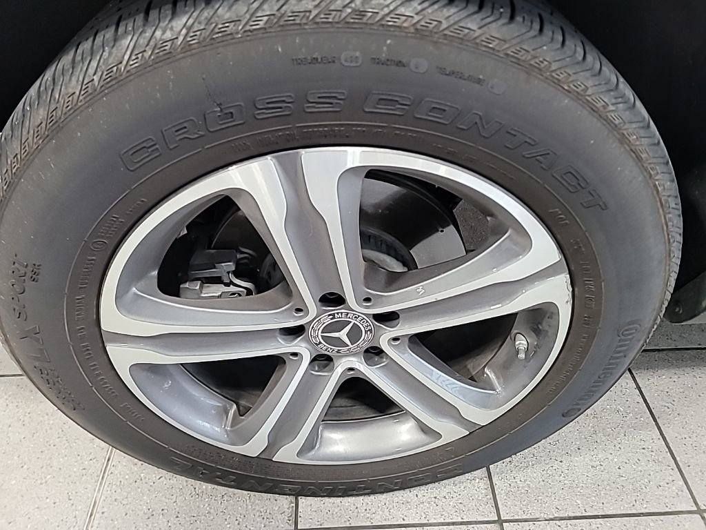 Certified 2021 Mercedes-Benz GLC 300 image 11