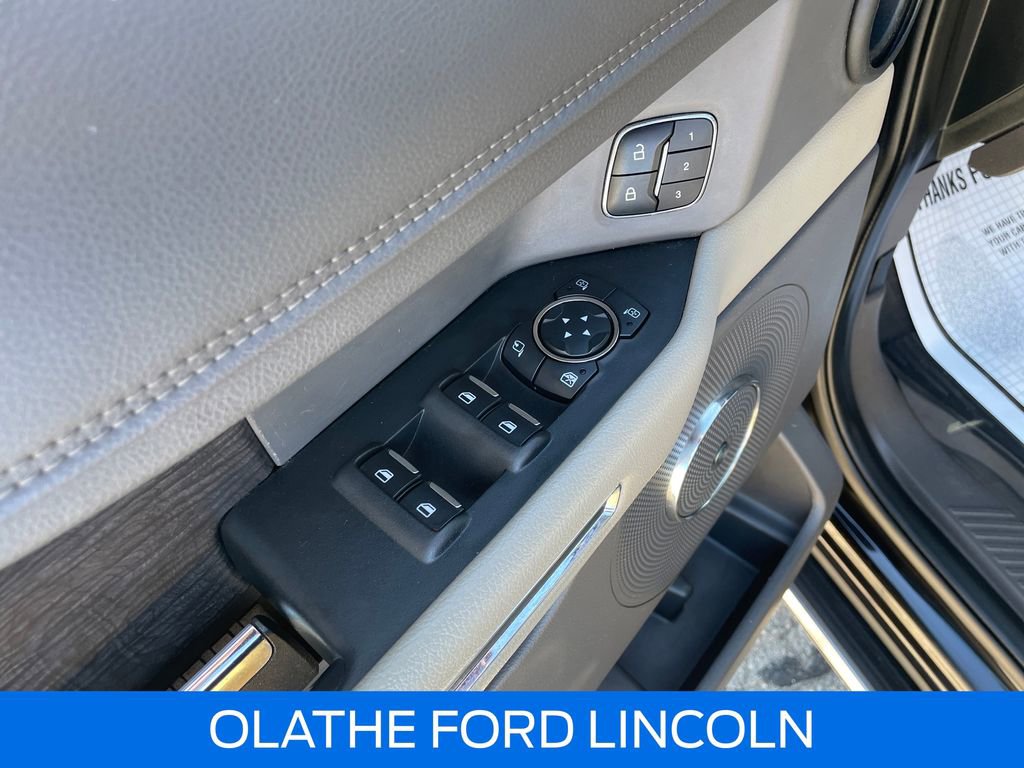 Used 2019 Ford Expedition Limited w/ Special Edition Package image 23