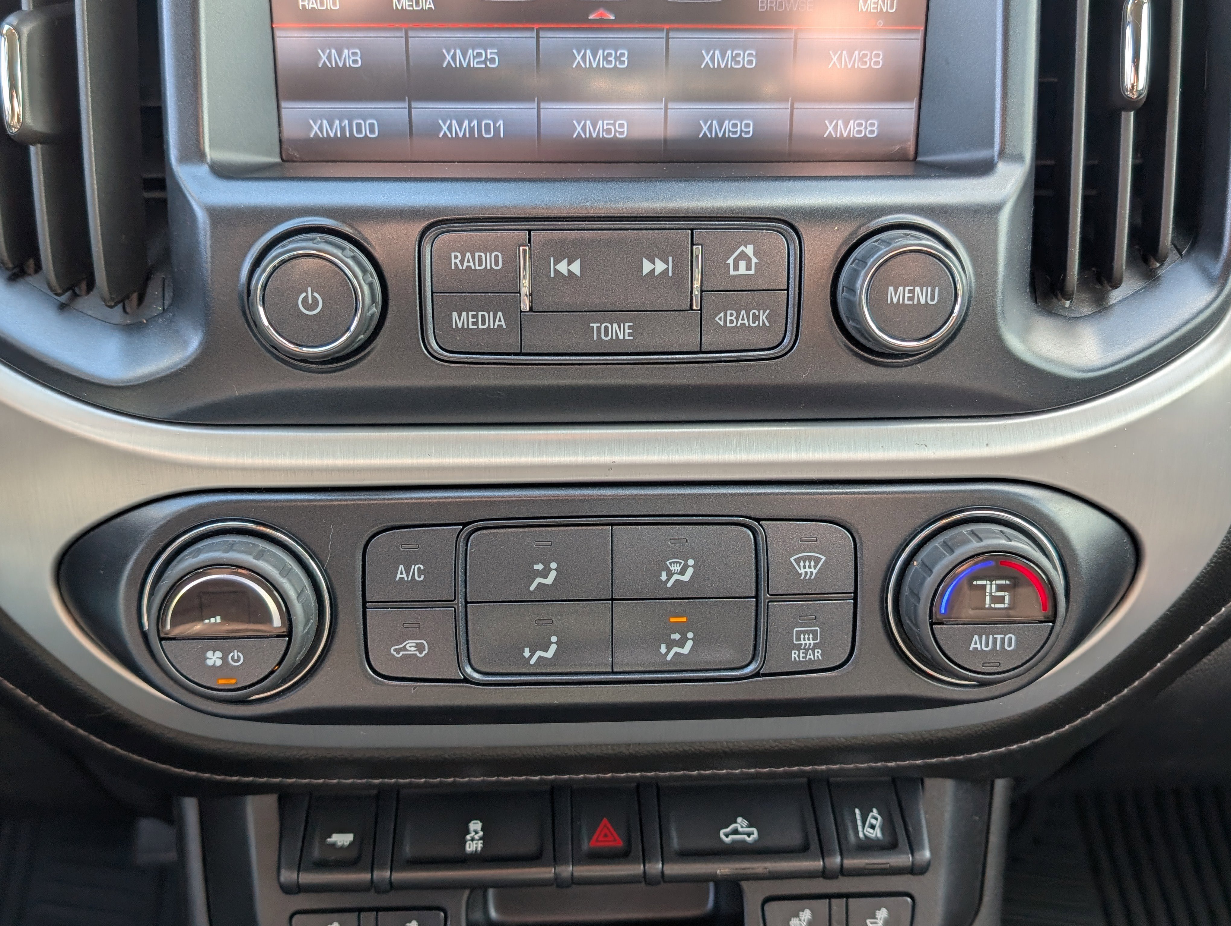 Used 2016 GMC Canyon SLT w/ Driver Alert Package image 24