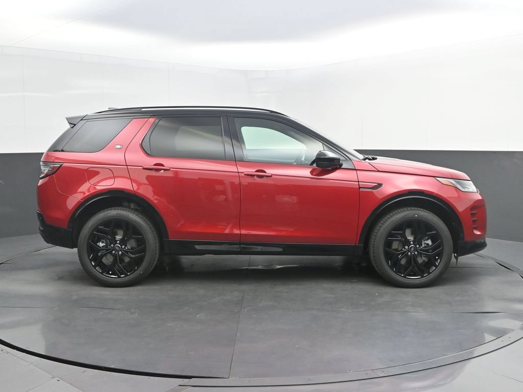 New 2026 Land Rover Discovery Sport Landmark AWD/4WD image 8