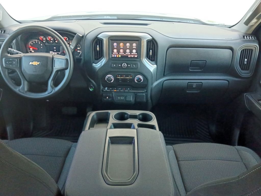 Used 2025 Chevrolet Silverado 1500 Custom w/ Turbomax Blackout Package image 20