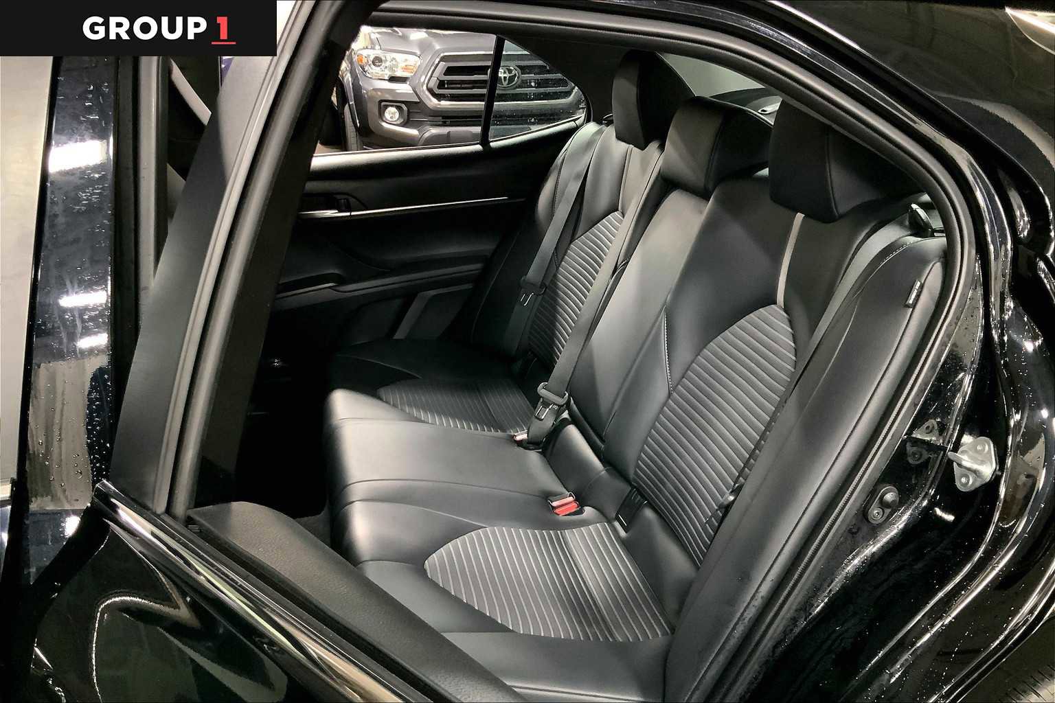 Used 2021 Toyota Camry SE w/ Cold Weather Package image 20