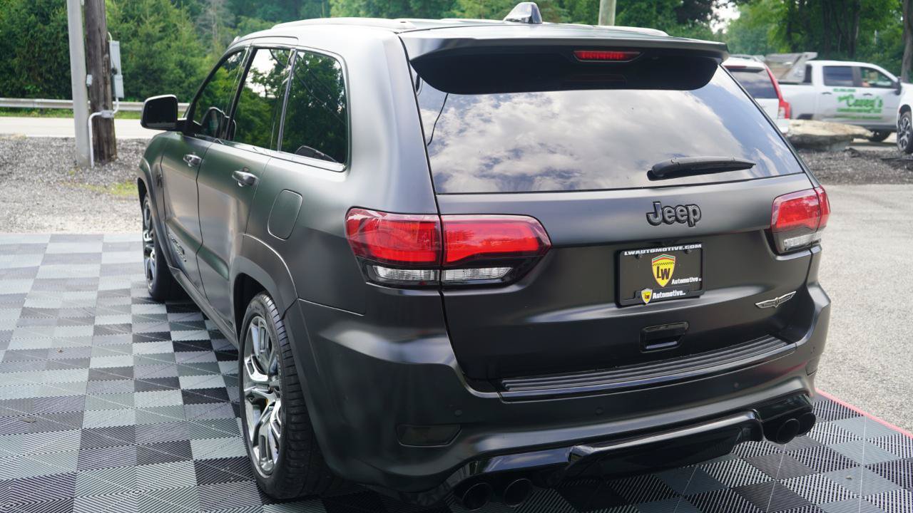Used 2018 Jeep Grand Cherokee Trackhawk AWD/4WD image 9