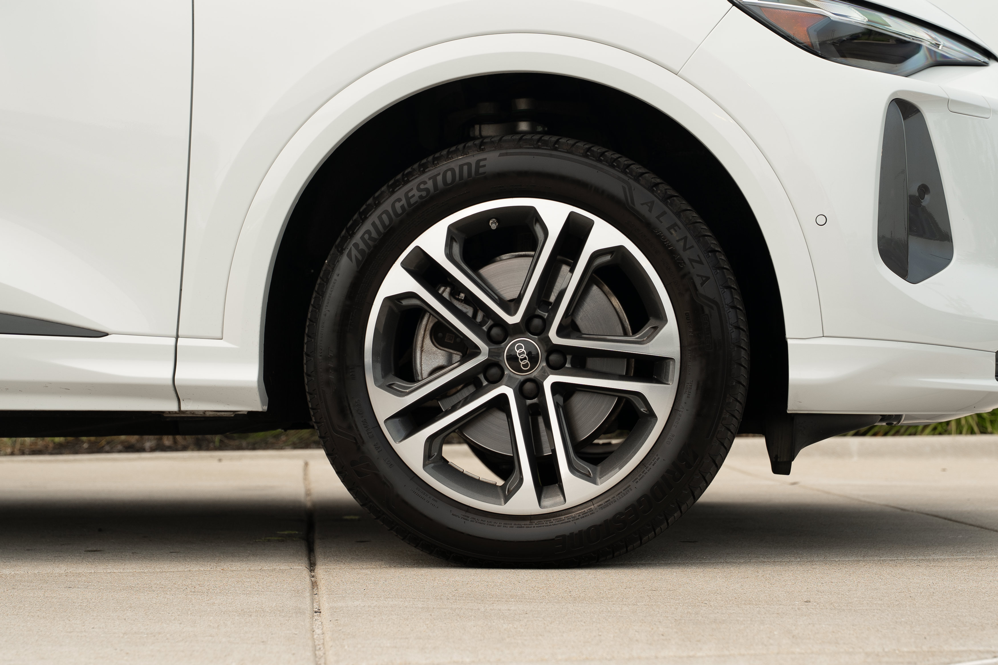 Certified 2025 Audi Q5 Premium AWD/4WD image 28