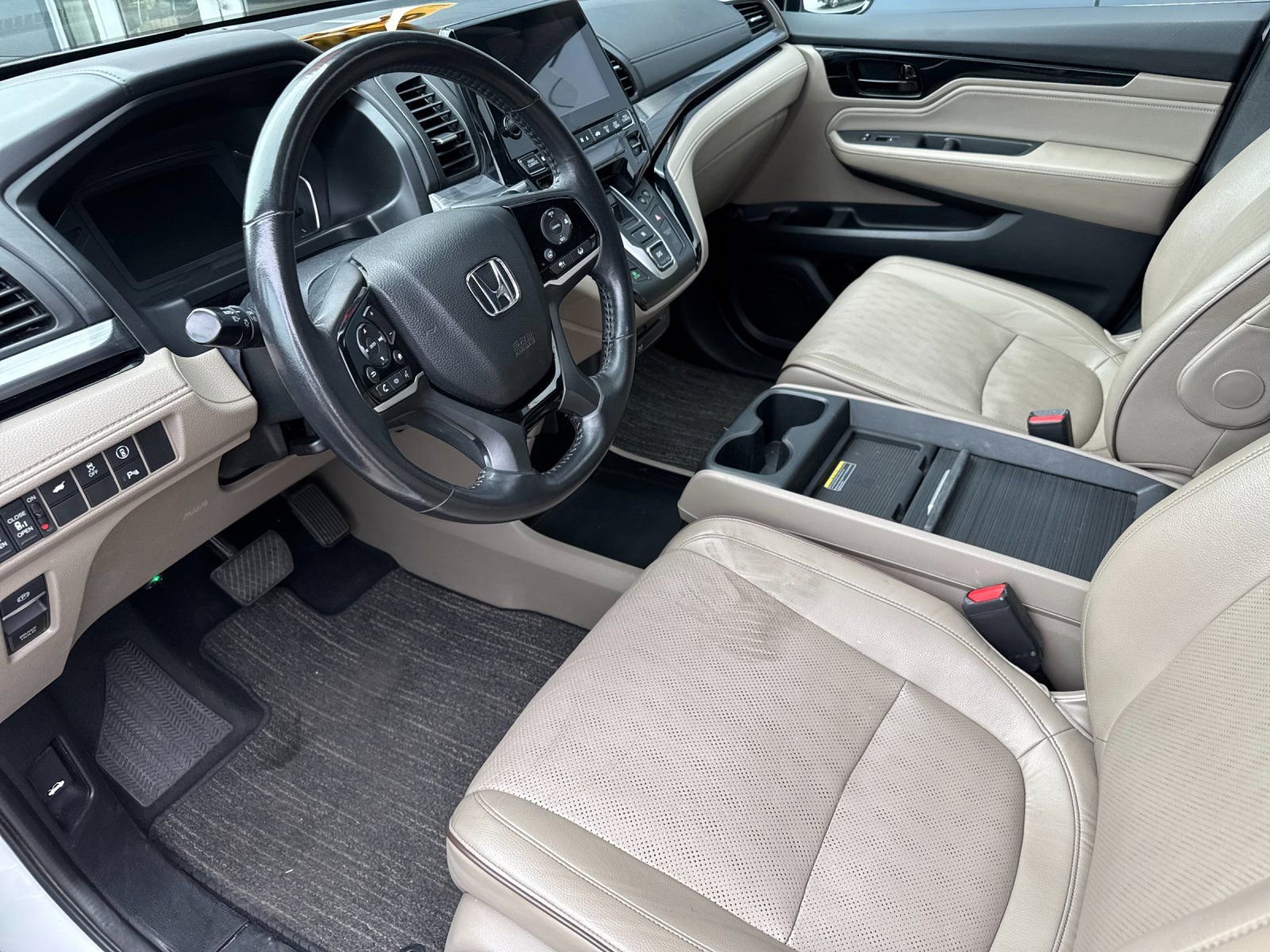 Used 2022 Honda Odyssey Elite image 9