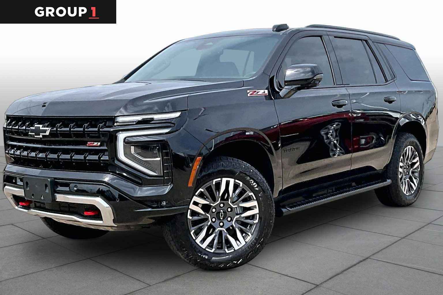 Used 2026 Chevrolet Tahoe Z71 w/ Comfort Package AWD/4WD image 1