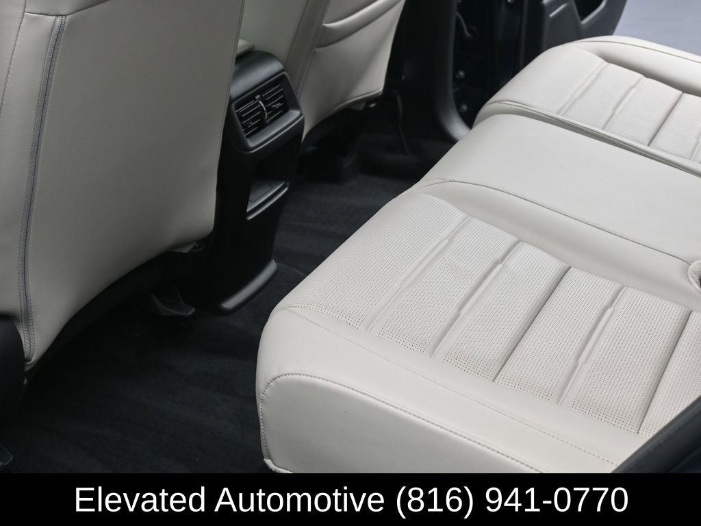 Used 2023 Honda CR-V EX-L image 13