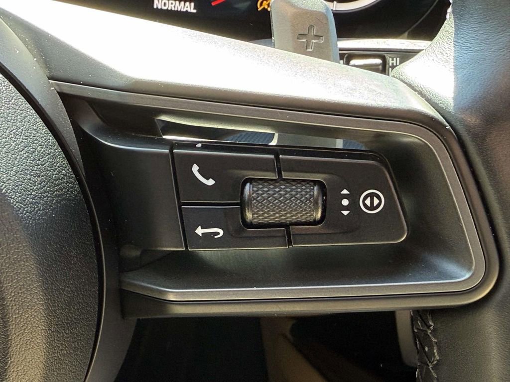 Used 2020 Porsche 911 Carrera image 23