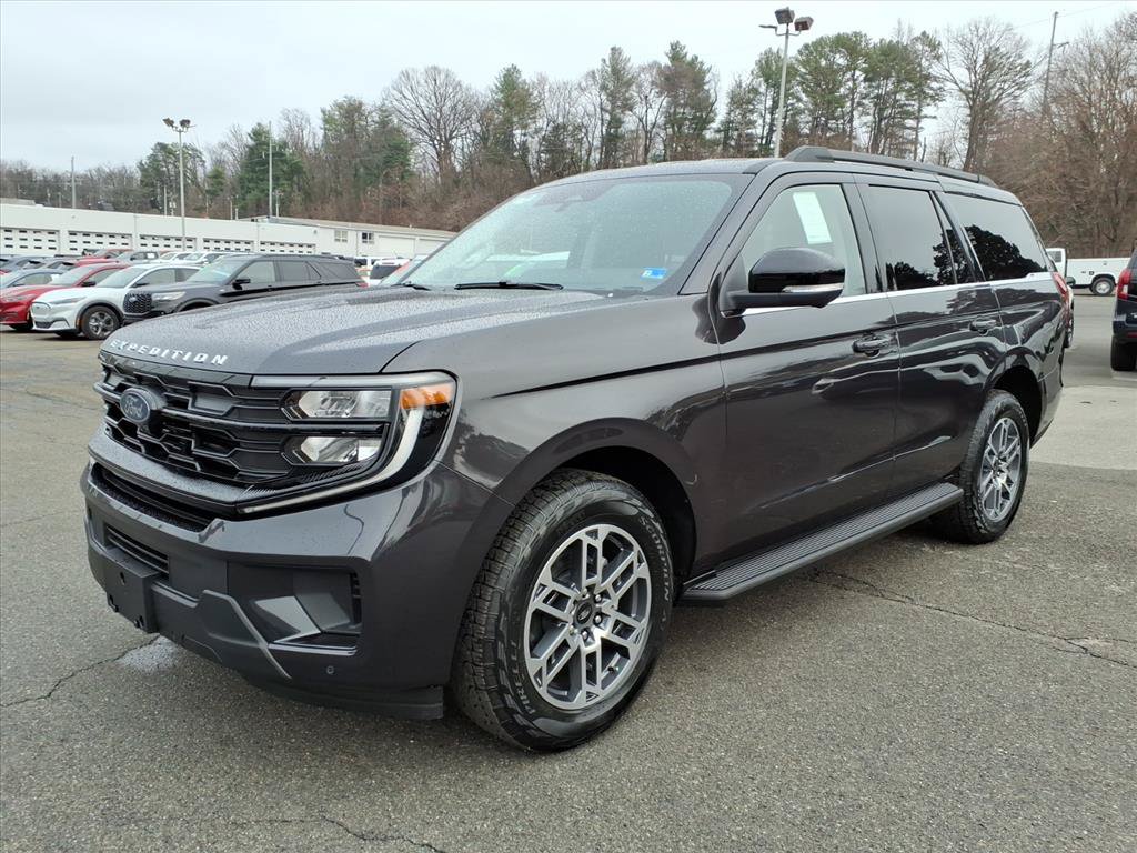 New 2026 Ford Expedition Active AWD/4WD image 8