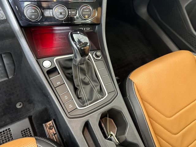 Used 2024 Volkswagen Jetta SEL image 20