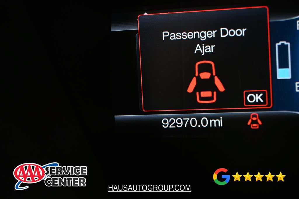 Used 2017 Ford Fusion Energi Titanium FWD image 29