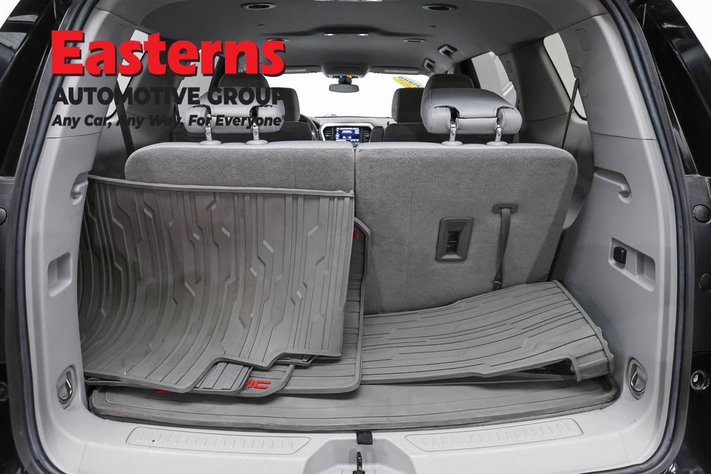 Used 2022 GMC Acadia SLE AWD/4WD image 9