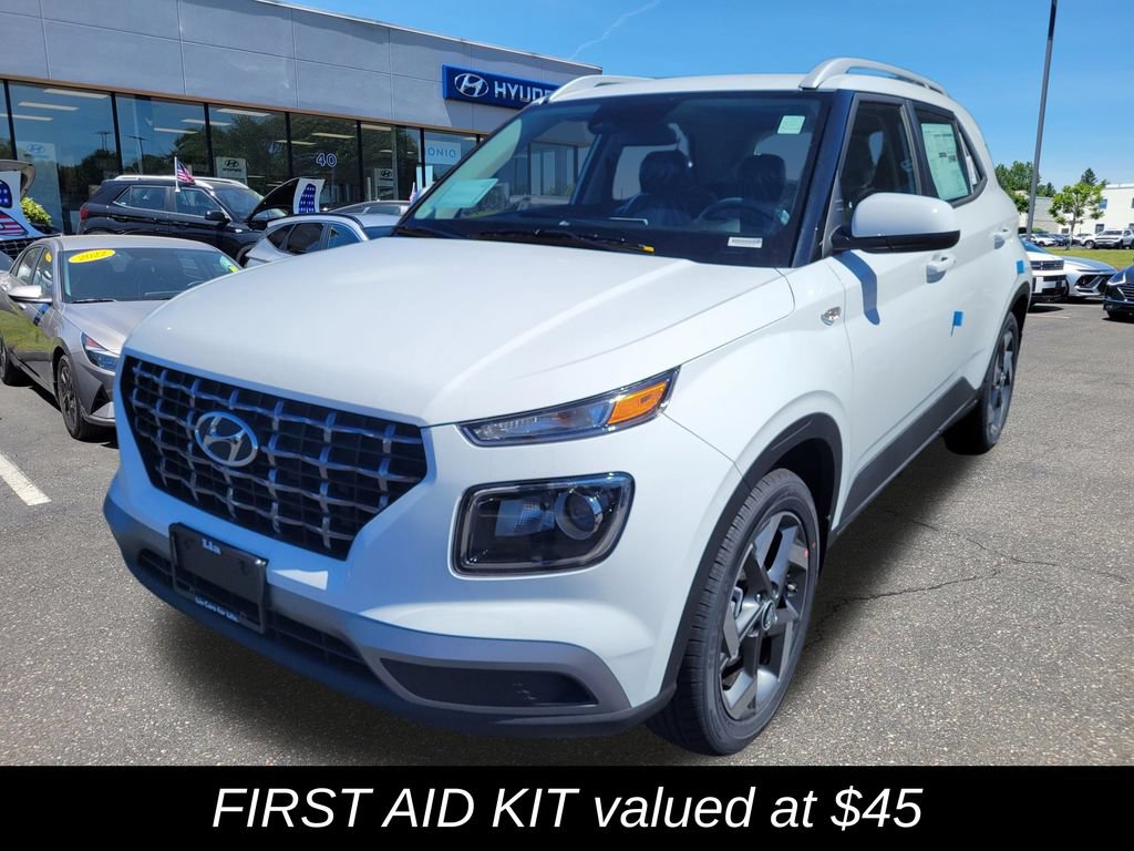 New 2025 Hyundai Venue SEL FWD image 8