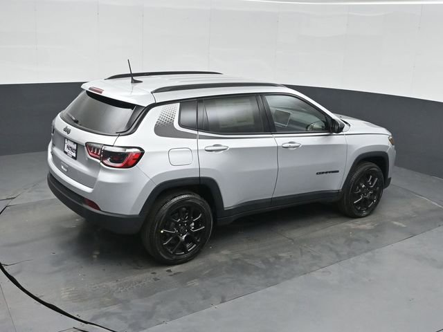 New 2026 Jeep Compass Latitude image 31